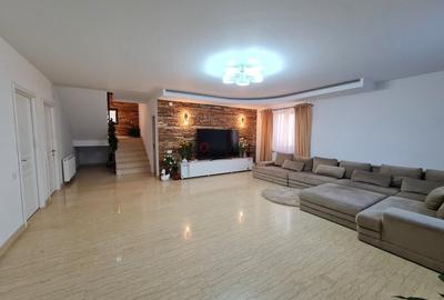 Casa Perfecta pentru Familie - 300mp - Eleganta si Locatie Ideala - 5