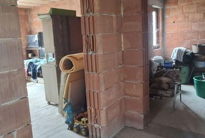 Casă cu 2 camere în Sânpaul - 4