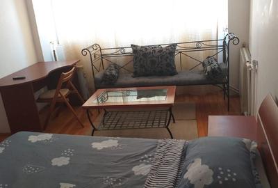 Apartament cu 3 camere, mobilat în Universitate - 9