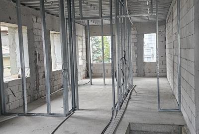 Casă cu 4 camere cu Teren 371 Mp în Dorobanți - 6
