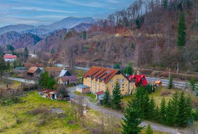 Hotel/Pensiune, de 1,200 mp, în Central - 3