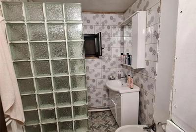 Apartament cu 3 camere decomandat în Central - 3