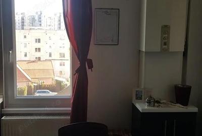 Apartament cu 2 camere decomandat în Central - 1