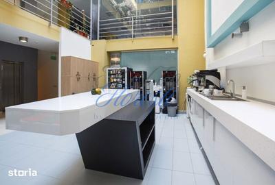 Spațiu comercial, de 40 mp, în Central - 3
