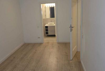 Apartament cu 3 camere decomandat în Sisești - 6