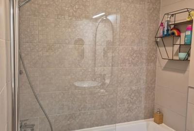 Particular vand apartament 3 camere, zona Piata Presei, sector 1 - 12