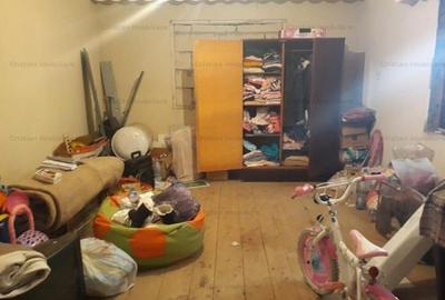 Casă cu 7 camere cu Teren 400 Mp în Chercea - 3