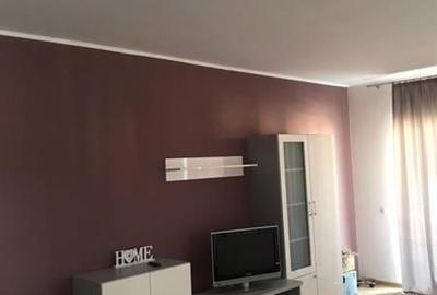Apartament cu 3 camere semidecomandat, mobilat în Bună Ziua