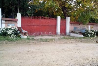 Casă cu 4 camere în Gherăești - 6