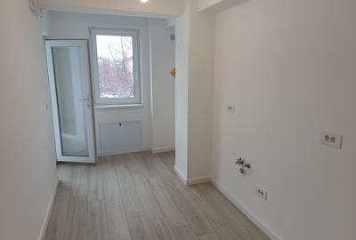 Apartament cu 2 camere decomandat în Rediu - 12