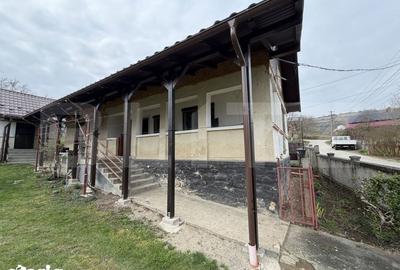 Casă cu 3 camere cu Teren 2000 Mp în Creaca - 6