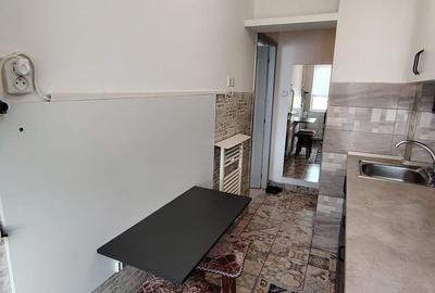 Apartament cu 2 camere în Micro 6 - 9