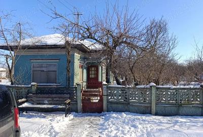 Casă cu Teren 1500 Mp în Hodivoaia - 3