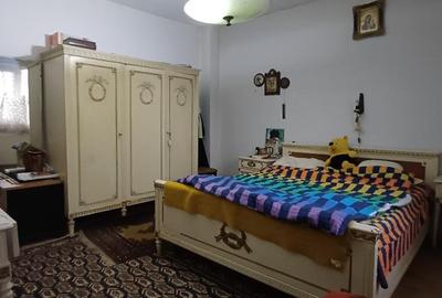 Casă cu 4 camere cu Canalizare în Pantelimon - 13