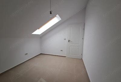 Apartament cu 3 camere decomandat în Chișoda - 4