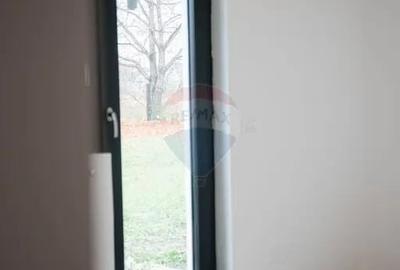 Casă cu 5 camere cu Teren 4242 Mp în Lunca (Vânători-Neamț) - 2