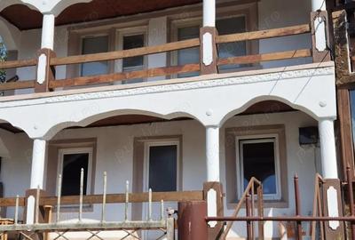 Casă cu 6 camere în Văliug - 1