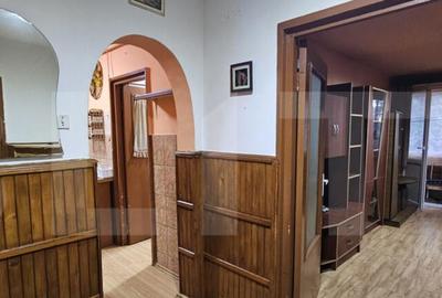 Apartament cu 2 camere semidecomandat, mobilat în Simeria - 5