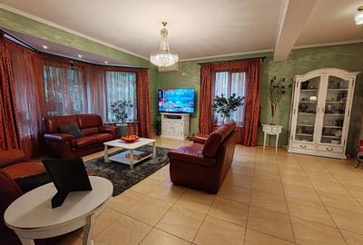 Casă individuală cu 6 camere cu Canalizare în Central - 3