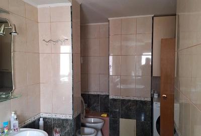 Apartament cu 4 camere decomandat în Găvana - 6