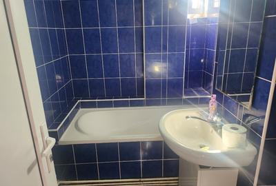 Apartament cu 4 camere decomandat în Central - 3