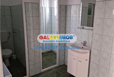 Spațiu comercial, de 50 mp, în Central - 3