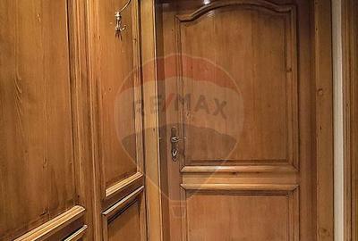 Apartament cu 3 camere semidecomandat în Central - 4