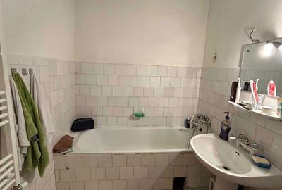 Apartament cu 3 camere decomandat în Traian - 4