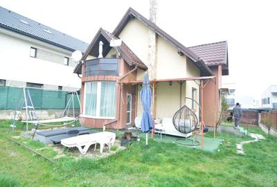 Casă individuală cu 6 camere cu Canalizare în Europa - 2