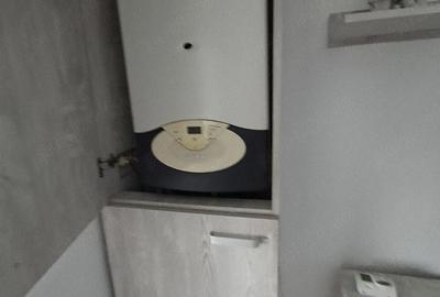 Apartament cu 3 camere decomandat în Brăilei - 4