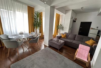 Apartament cu 3 camere decomandat, mobilat în Ultracentral