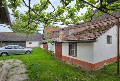 Casă cu 5 camere cu Teren 805 Mp în Vânători - 9