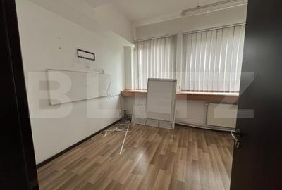 Spatiu de birouri, 100 mp, zona P-ta 1 Mai