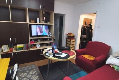 Apartament cu 2 camere semidecomandat, mobilat în Rahova - 12