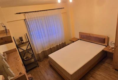 Apartament cu 3 camere decomandat în Astra - 2