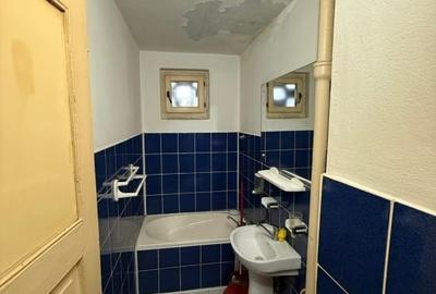 2 camere- Petru Poni- 40 mp- etaj 2 - 56000 euro - 5