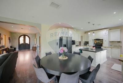 Casă individuală cu 9 camere cu Teren 1378 Mp în Eșelnița - 5
