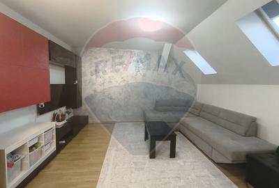 Apartament cu 3 camere de vanzare in zona Soarelui Apartament cu 3 camere de vanzare in zona Soarelui - 2
