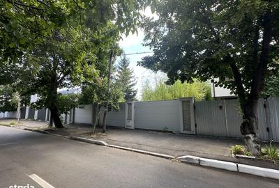 Teren de 1527 mp, în Central - 6