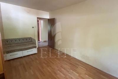 Apartament cu 2 camere decomandat în Plopilor - 2