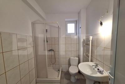 Vila, cazare muncitori, 11-15 camere, 11 bai, 600 mp, zona - 8