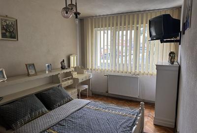 Apartament cu 3 camere decomandat în Dosu Bricii - 8
