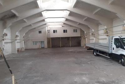 Spațiu comercial, de 824 mp, în Basarabia