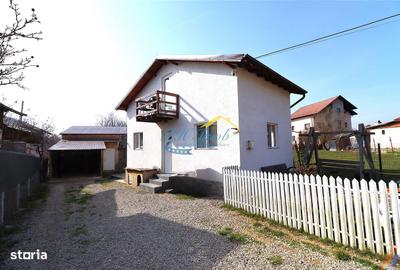 Casă cu 3 camere cu Teren 246 Mp în Scorțeni