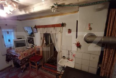 Casa cu 3 camere, 80 mp + 6 arii teren, Localitatea Teaca - 3