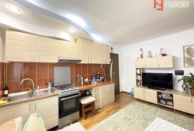 Apartament cu 2 camere, mobilat în Ronaț - 4