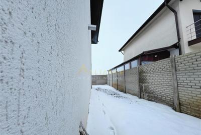 Vila Individuala / 4 Camere / 2 Bai / Teren 250 mp / 1 Minut - 16