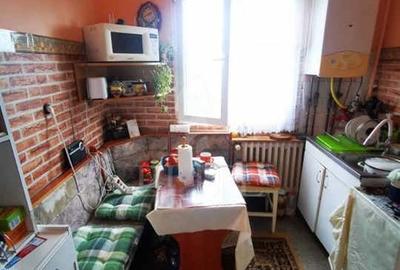 Apartament 3 camere în zona COLINA - 4