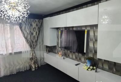 Apartament cu 3 camere semidecomandat în Micro 9 - 3