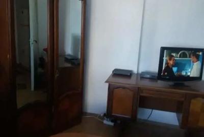 Inchiriez garsoniera - 5